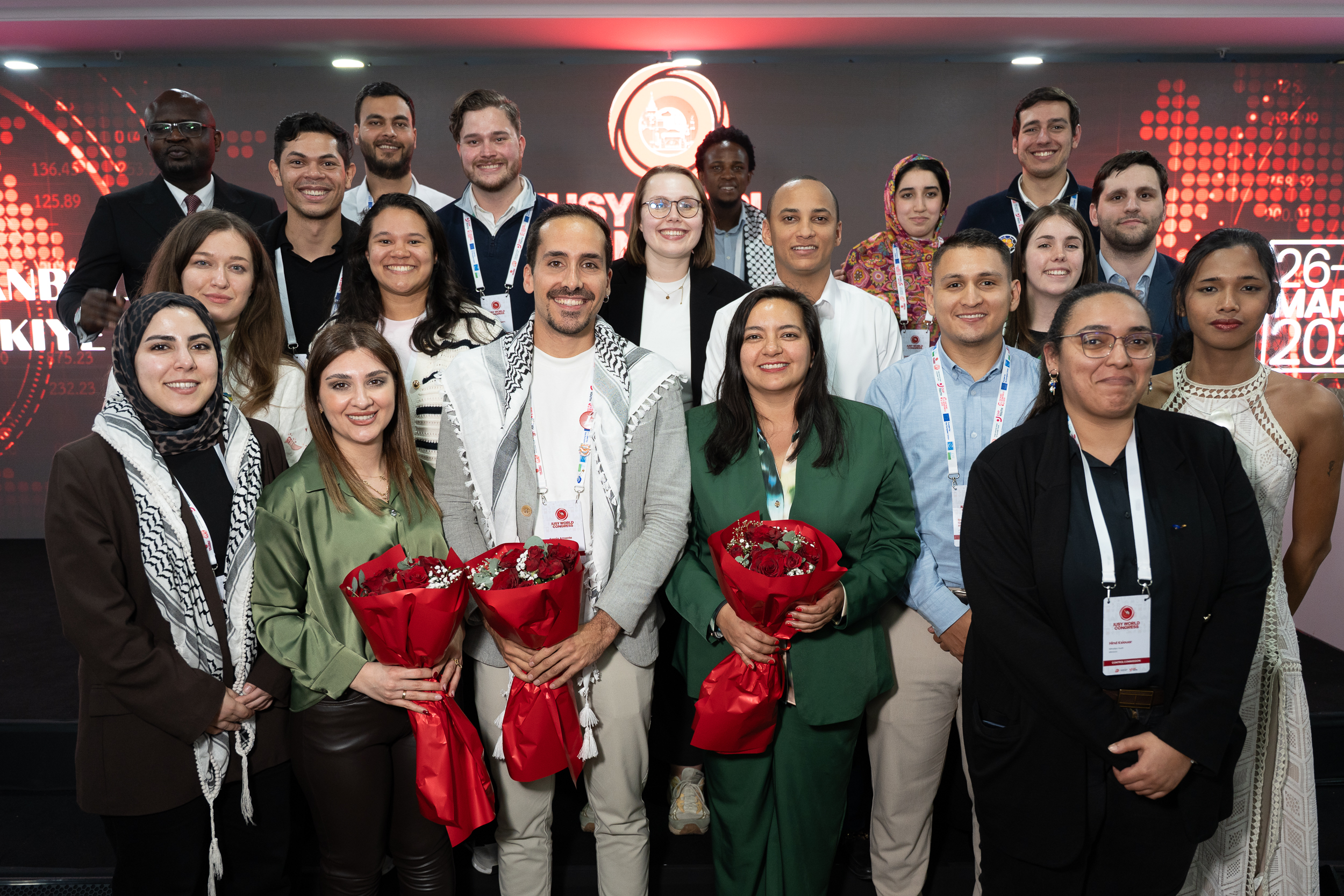 IUSY members together